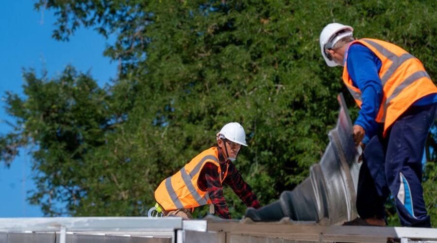 Professional gutter cleaning in Brimley, MI
